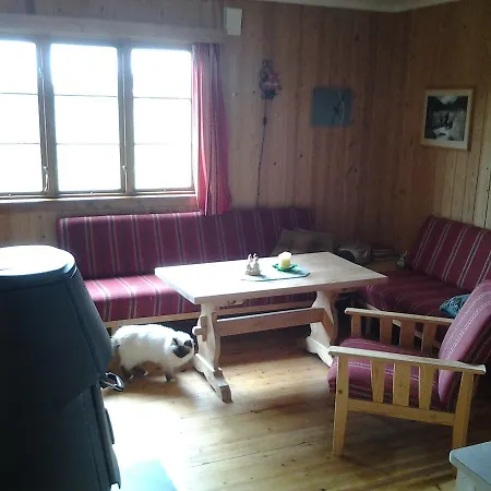 Borkhushyttene Holiday home Rundtom